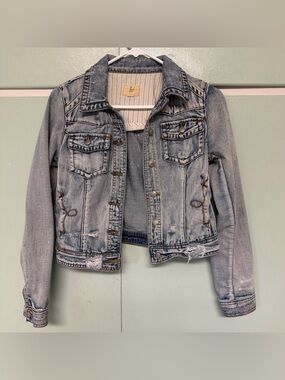 Lost… denim Jean Jacket distressed look women’s small